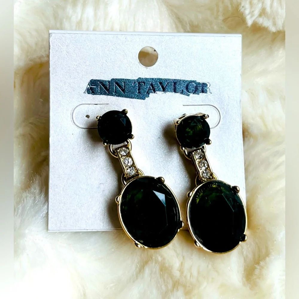 Ann Taylor gold and black drop earrings NWT